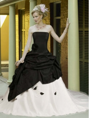 Black and White Taffeta Simple Elegant Gothic Wedding Dress