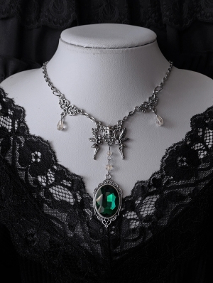 Silver Retro Gothic Skull Green Crystal Pendant Necklace