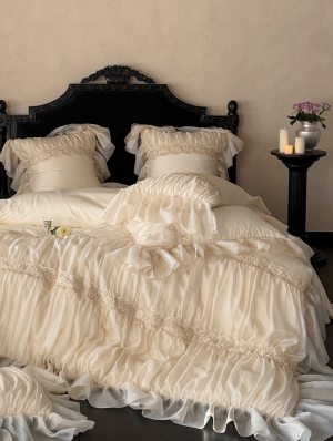 Ivory Vintage Romantic Embroidered Lace Applique Comforter Set
