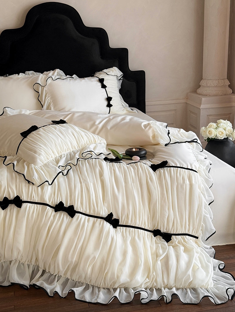 Ivory Retro Bow Pleated Ruffle Bedding Set