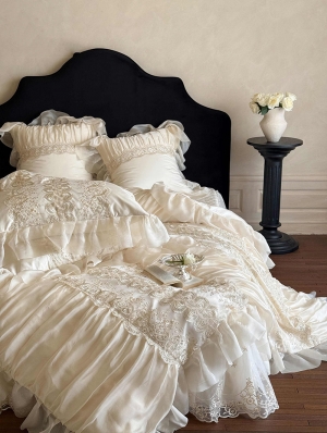 Ivory Romantic Retro Embroidered Lace Comforter Set