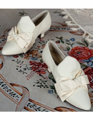 Beige Pointed Toe Heeled Victorian Shoes with Bow
