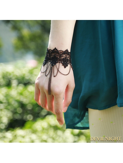 Black Gothic Elegant Tassel Bracelet