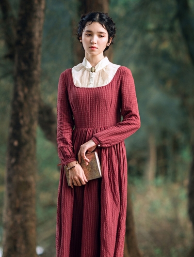 Red Long Sleeves Vintage Medieval Inspired Dress