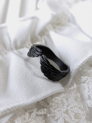 Black Vintage Gothic Wing Ring