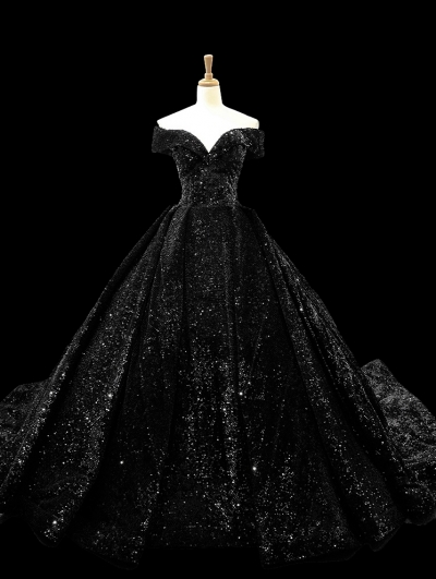 PFTFB Sweet 15 Dresses for Quinceanera Black Princess Off Shoulder Ball Gown  with Train Tulle Lace Beaded Sweetheart Gowns Size 0 at Amazon Women's  Clothing store