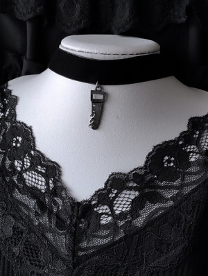 Black Gothic Punk Velvet Saw Choker