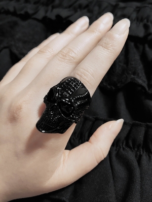 Black Gothic Punk Retro Skull Ring