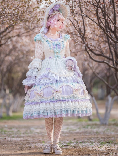 Floating on Macarons: What is Lolita Fashion?