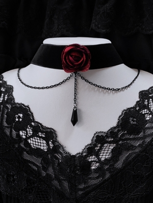 Black Gothic Retro Dark Blood Rose Chain Velvet Choker