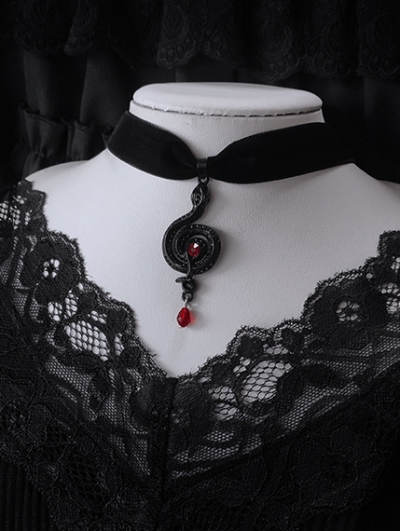 Black Gothic Vintage Blood Snake Entrenched Pendant Velvet Choker